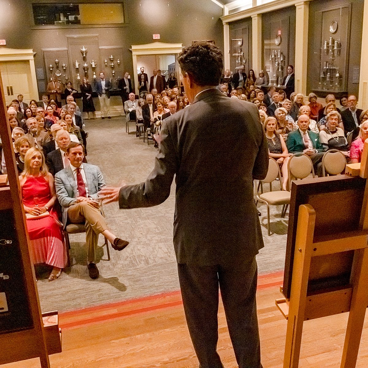 Coporate giving curators circle dinner