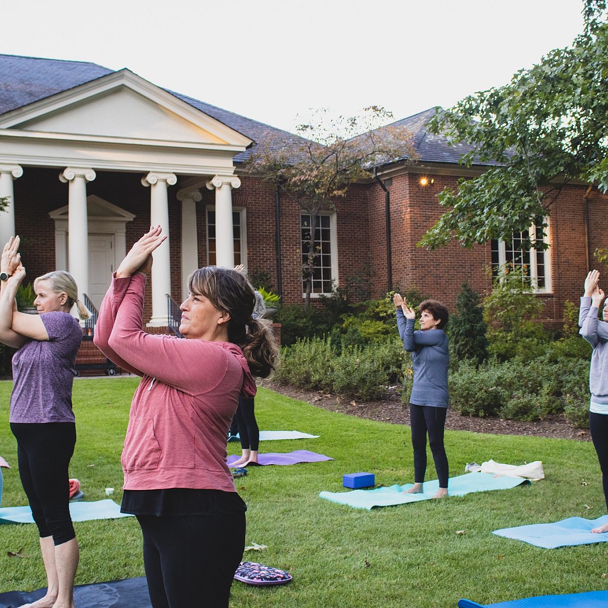 yoga-thursdays-southlawn-2024