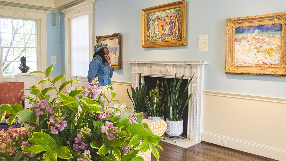 Residence spring 2025