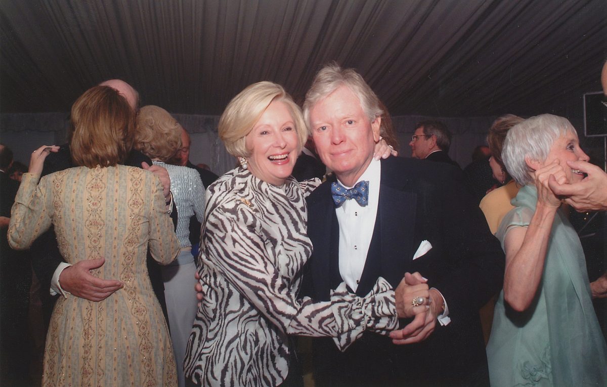 1990s Dixon Happy People 08