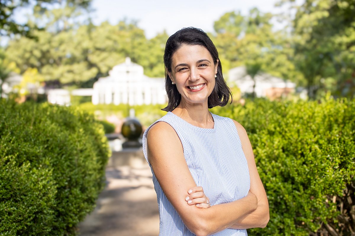 curator-julie-pierotti