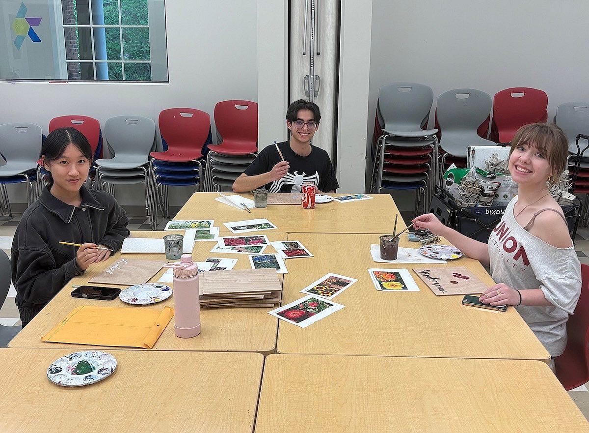 DIXON TEEN COUNCIL 1