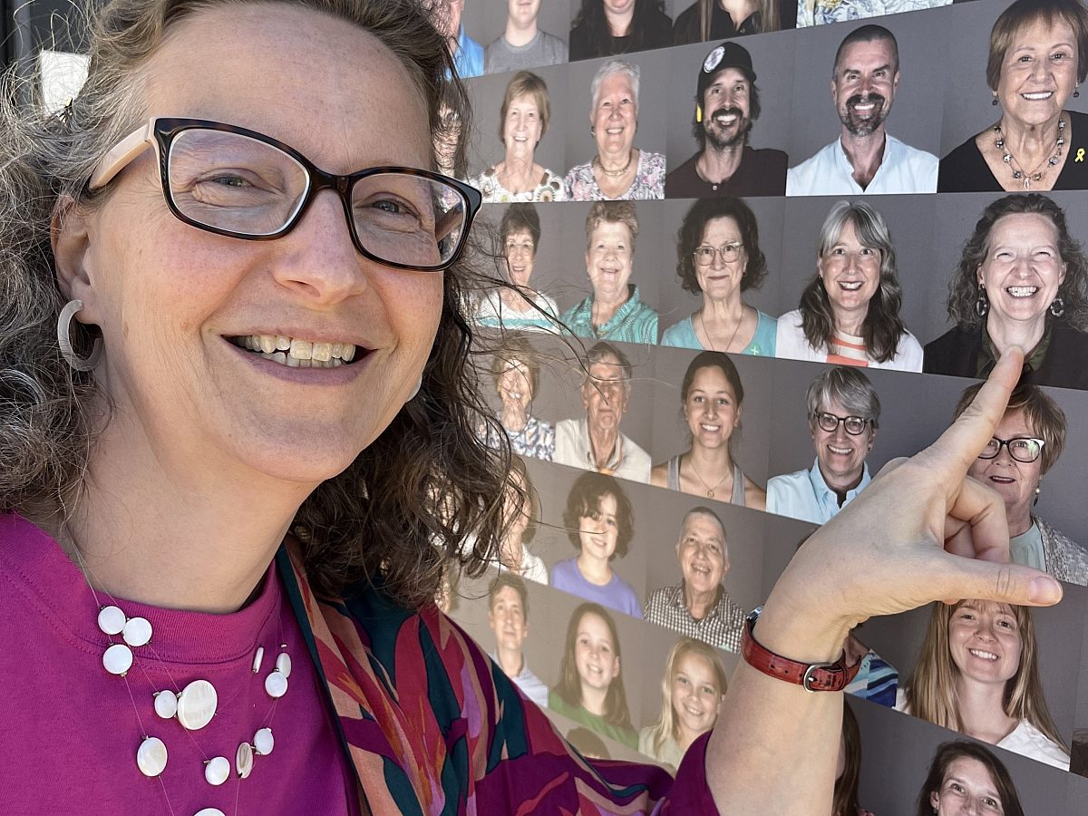 Ellen Daugherty, Associate Curator, traveled to Washington, DC, on May 30 for the opening of the National Scrollathon at the Kennedy Center.