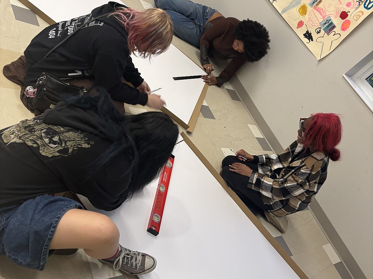 Teen council mural prep