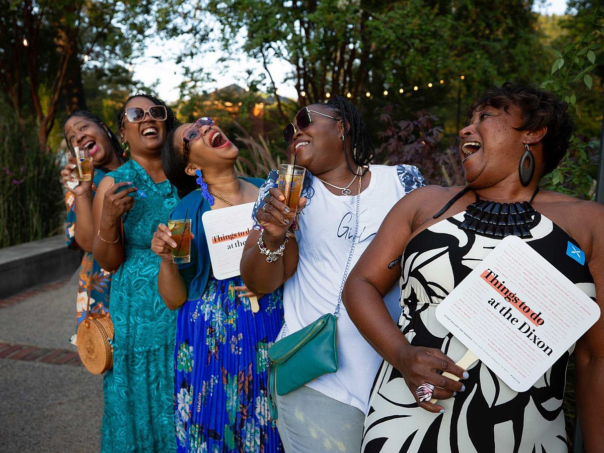 ArtontheRocks-bluedresses-laughing-women-group-fiveladies