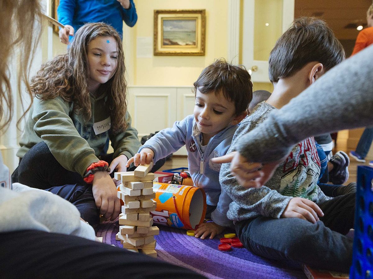 February Family Day childrenplayingjengainthegallery