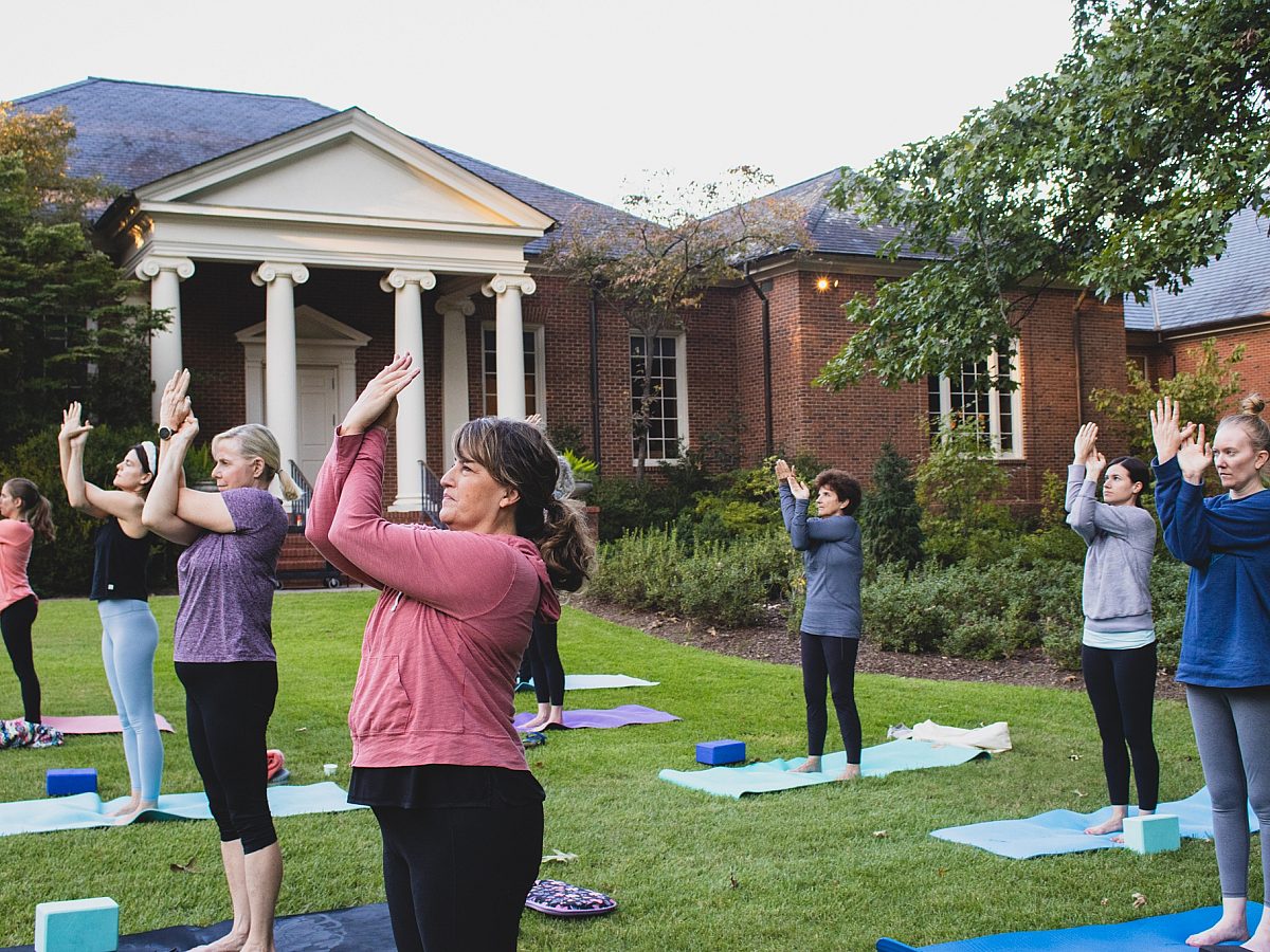 yoga-thursdays-southlawn-2024
