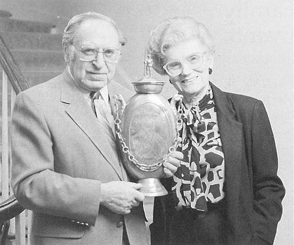 “Dr. and Mrs. Justin H. Adler with a Large Gustav Adolf Commemorative Vessel from their collection,” Newsletter, Dixon Gallery and Gardens (January-March 1990).