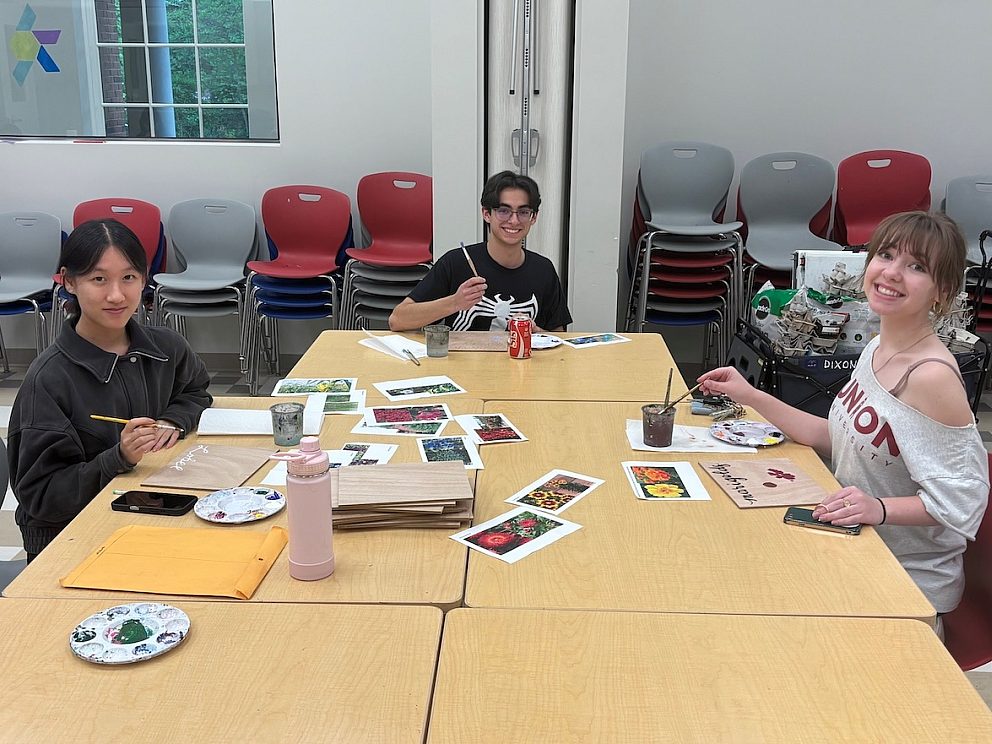 DIXON TEEN COUNCIL 1