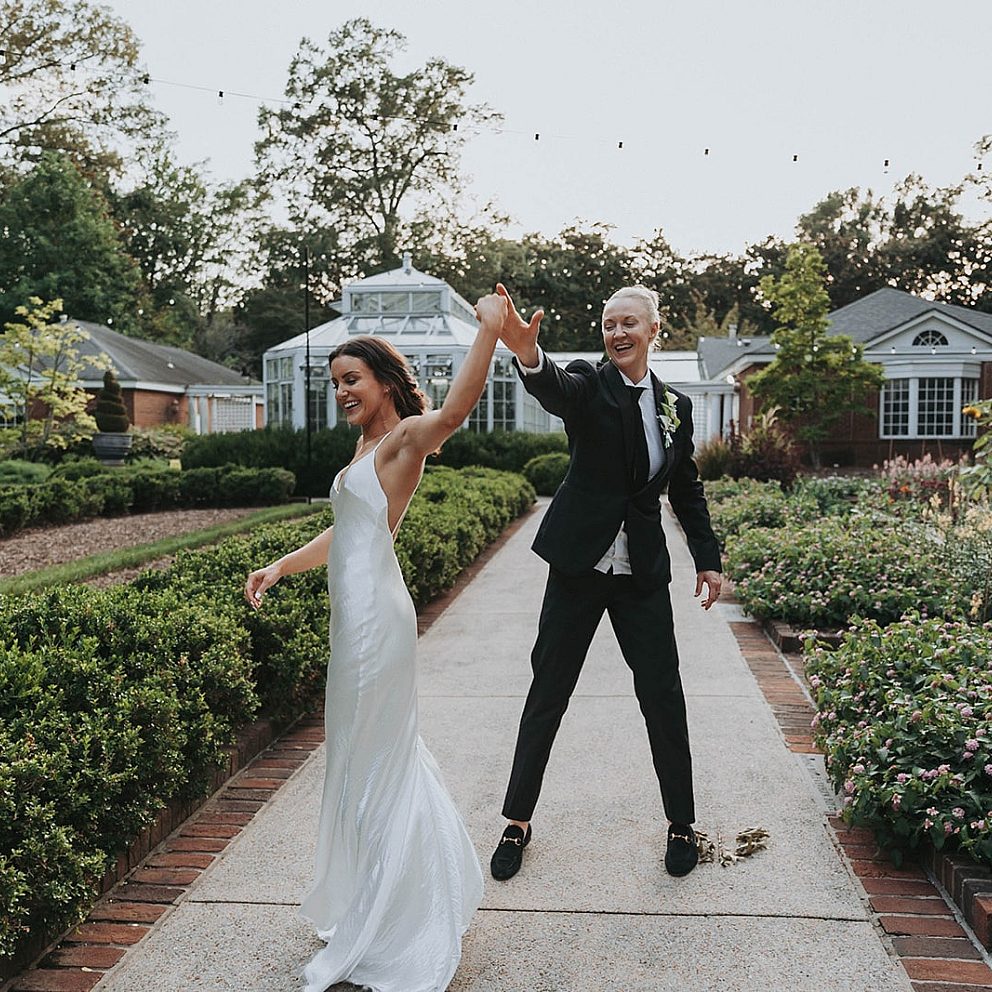 Wedding couple venue rental cutting gardens